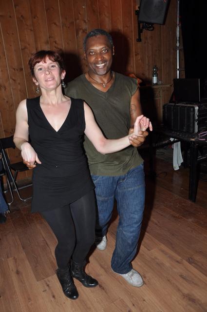 min 2013 12 15 station danse 091